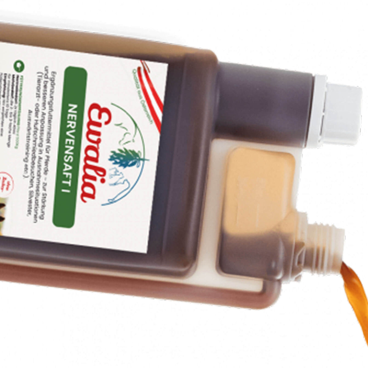 Ewalia Nervensaft I Ergänzungsfuttermittel, 1 Liter, Detailaufnahme der Flasche beim Ausgießen.