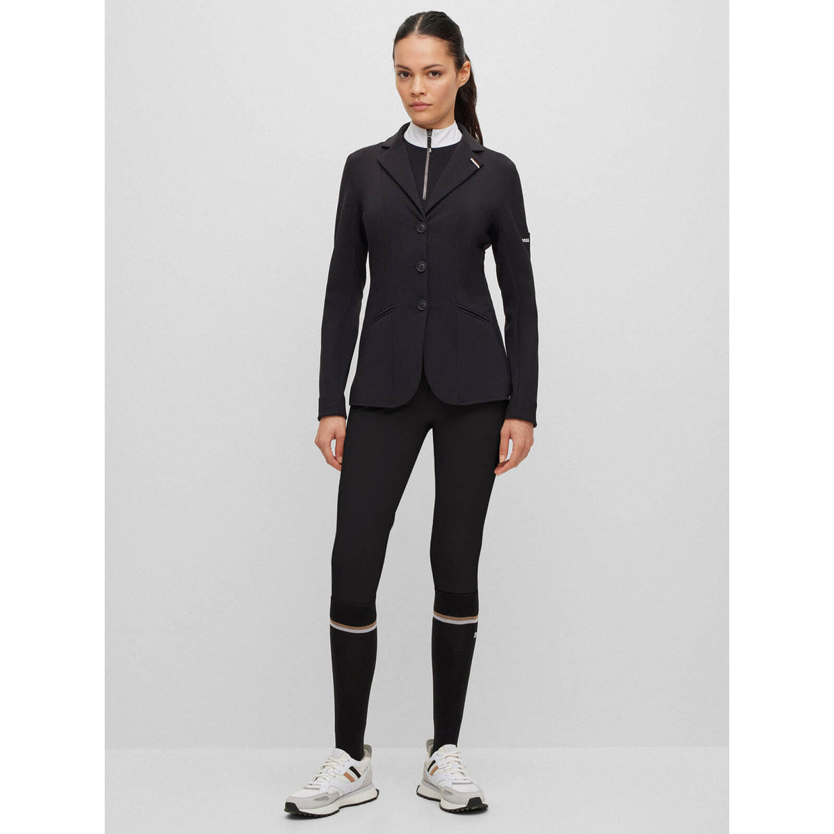 Boss Equestrian Reithose Damen Knee-Grip Hazel Classic Damenreithose Kniebesatz, Schwarz, an Model.