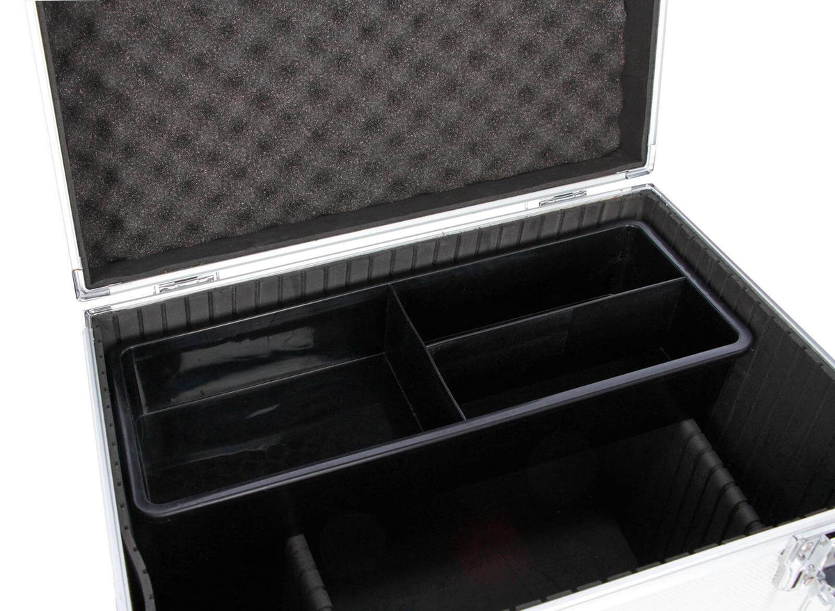 KERBL Putzbox AluSafe Putzkiste, schwarz, geöffnet mit Facheinteilung.