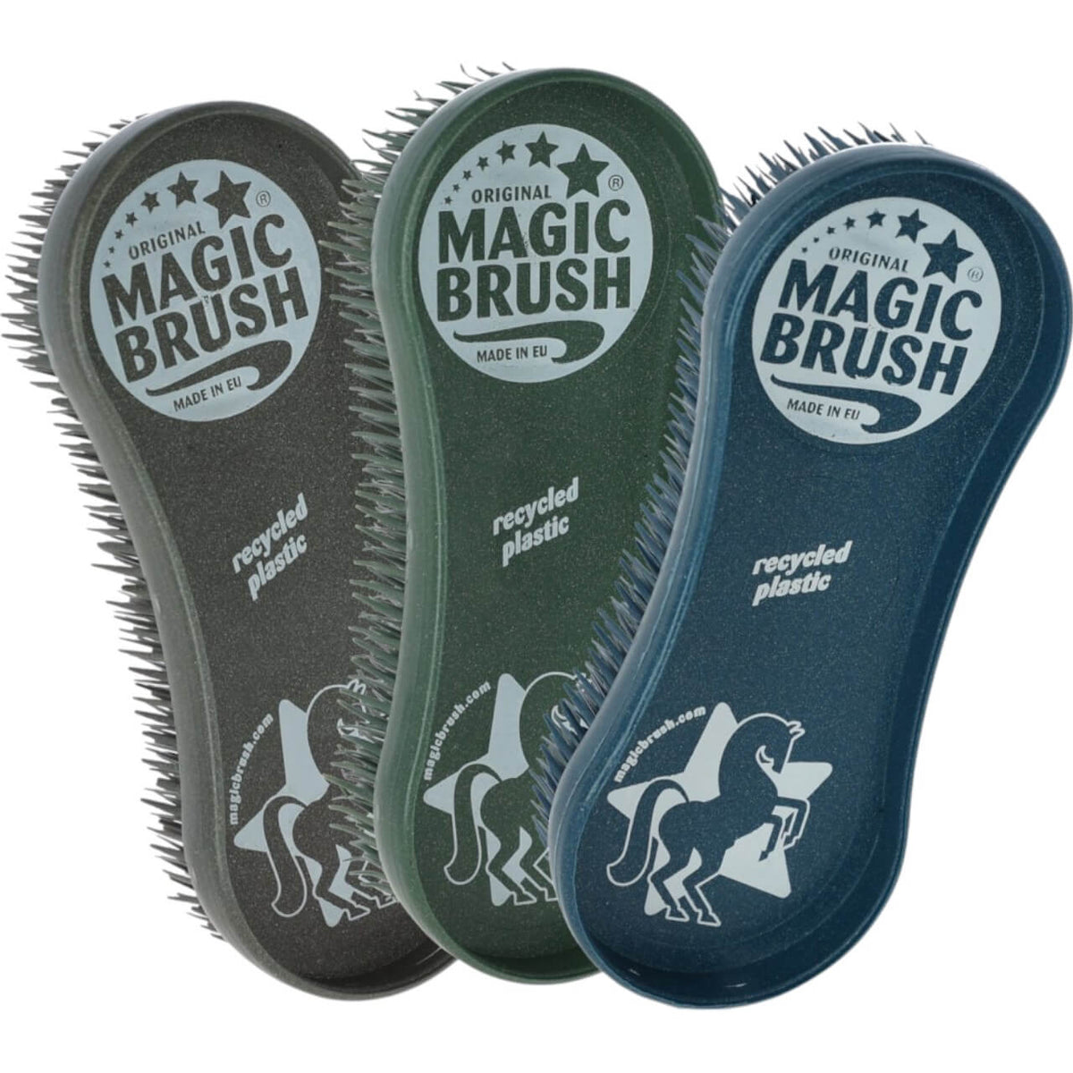 Magic Brush Bürstenset Recycled CornFlowers Putzbürsten Striegel, mehrere Farbvarianten, drei Bürsten auf weißem Hintergrund.