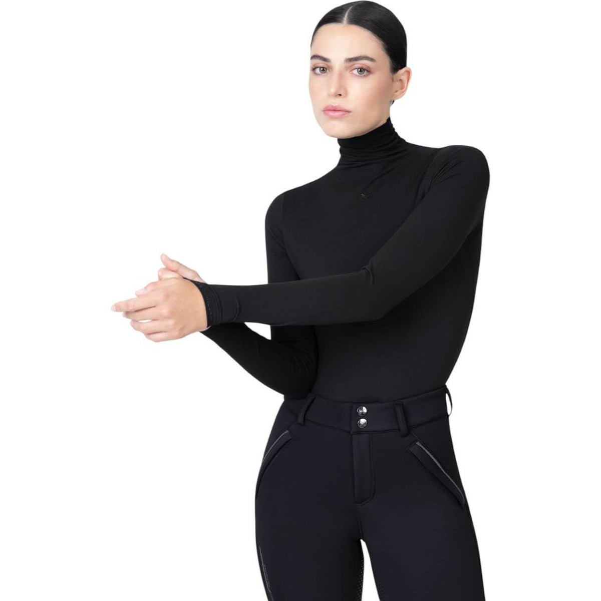Baselayer Damen Langarm Thermal Langarmshirt, Schwarz, Modell trägt das Produkt.