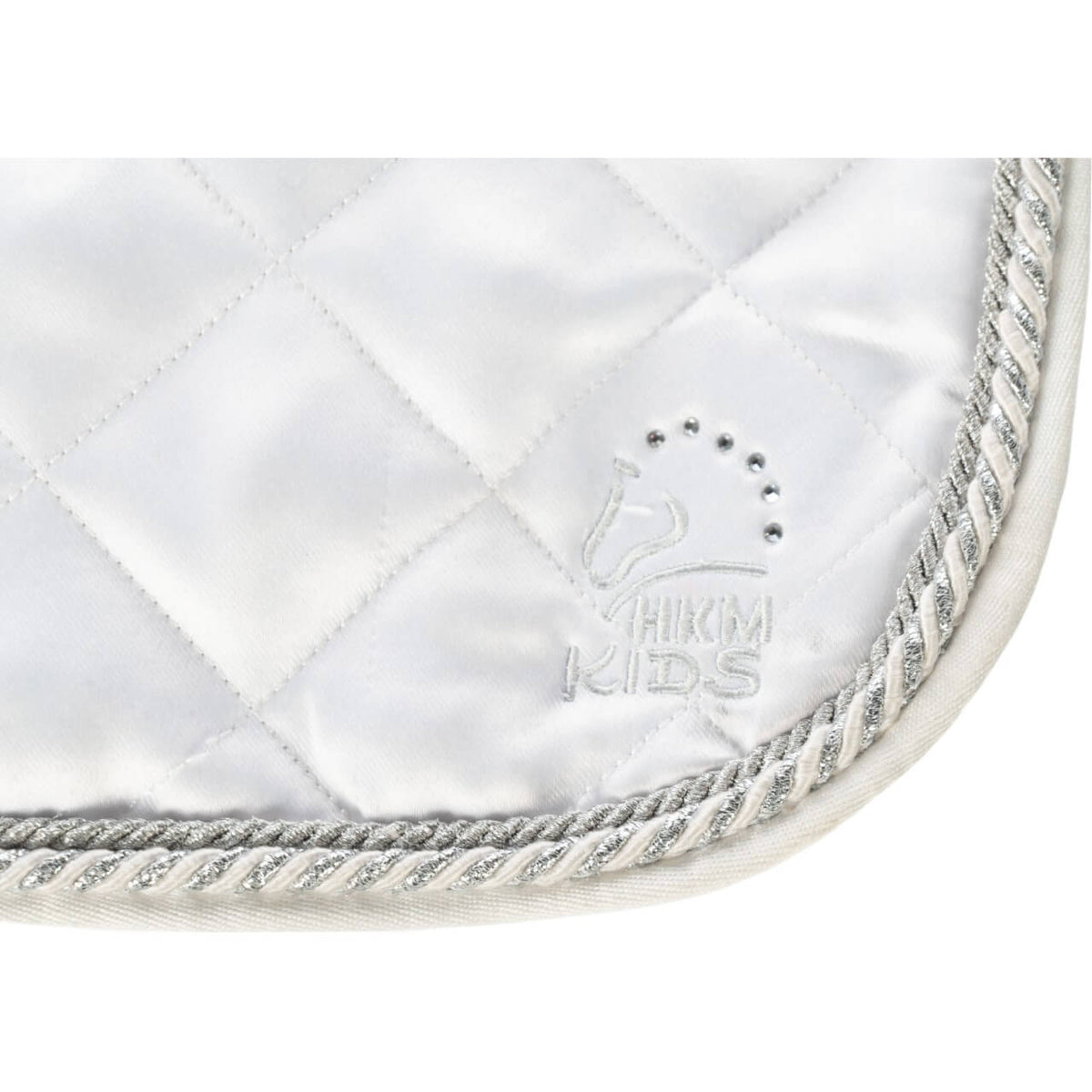 HKM Kids Decke Turnier Hobby Horsing, Weiß, Detailaufnahme des Produkts.