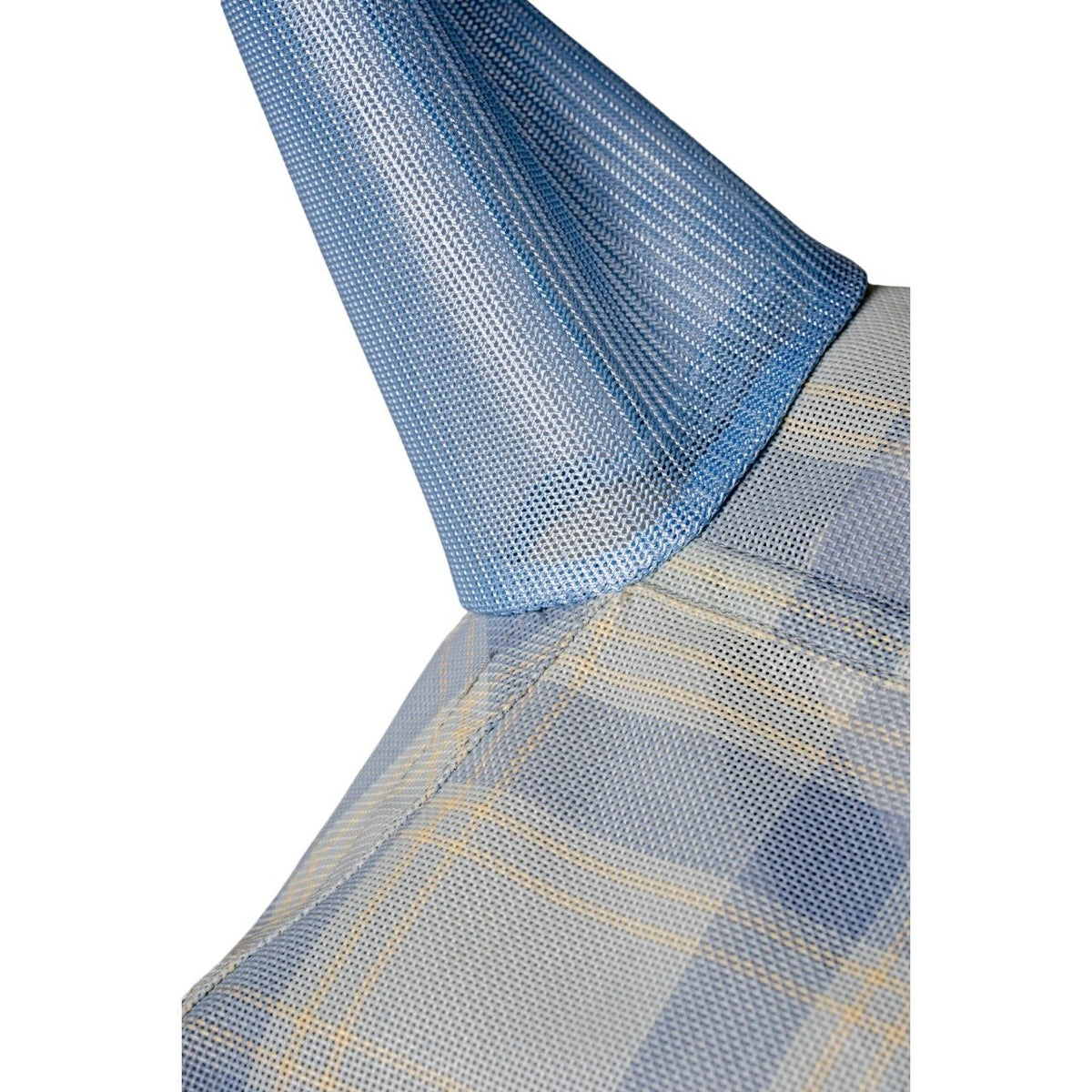 Horseware Ireland Fliegenmaske Newmarket Fly Mask, Midsummer Blue, Detailaufnahme am Pferdekopf.