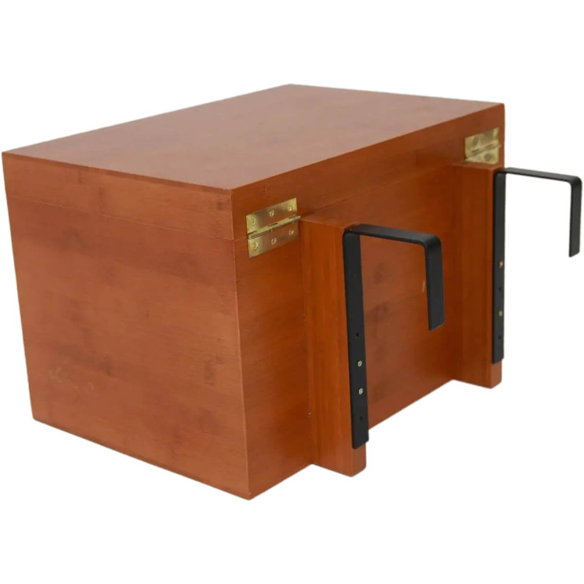 Grooming Deluxe Stall Tack Box, Produkt allein auf weißem Hintergrund.