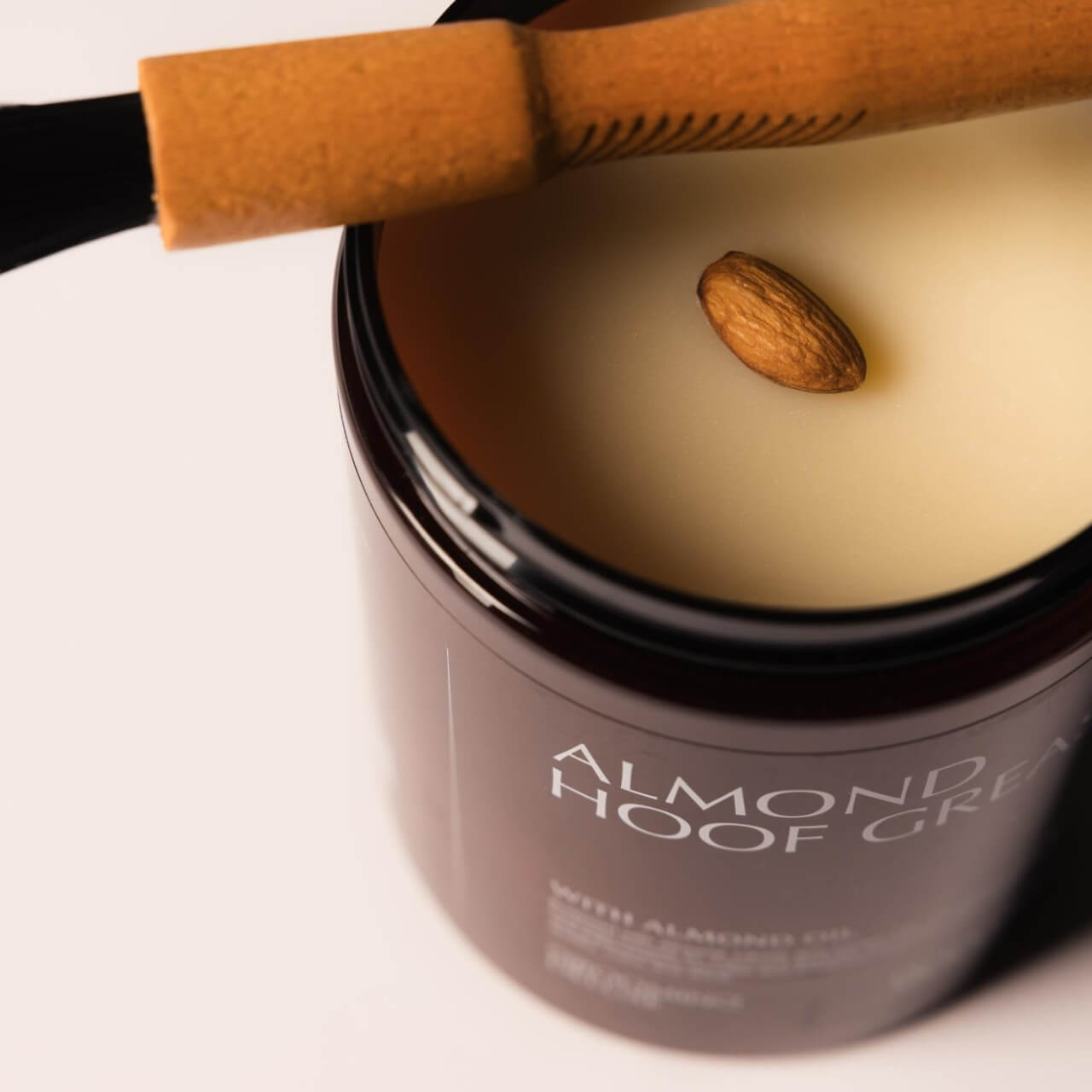 Huffett Almond Hoof Grease Hufpflege
