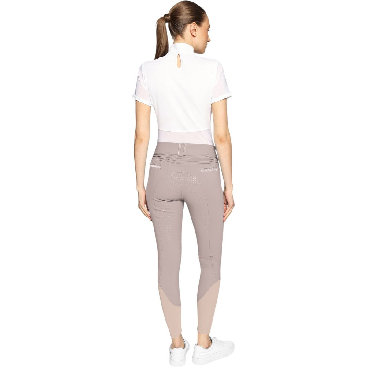 Samshield Reithose Damen Full-Grip Clara Premium FS 2026 Damenreithose, Beige, Person trägt sie von hinten.
