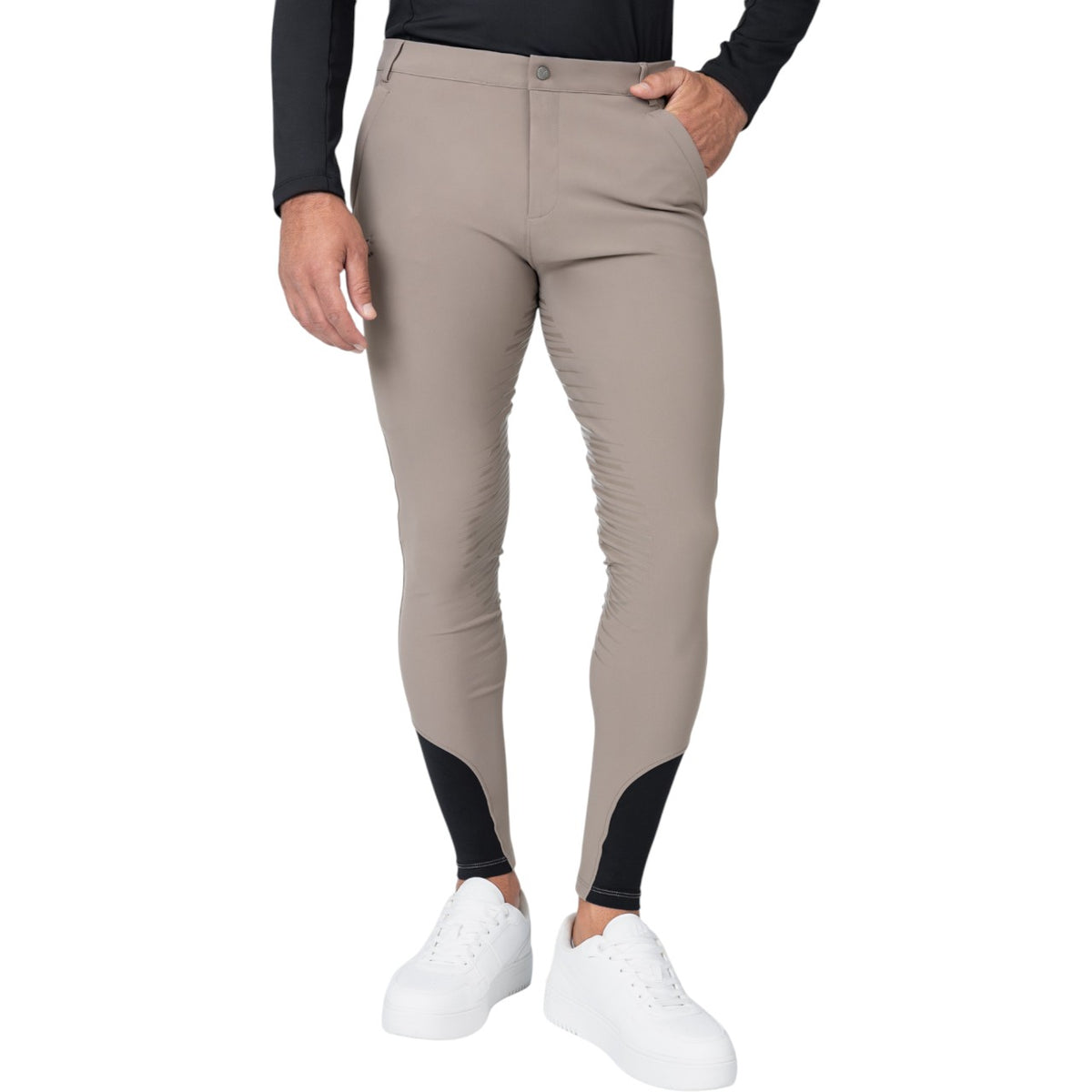 Reithose Herren Knee-Grip Vector Herrenreithose, Taupe, getragen von Mann.