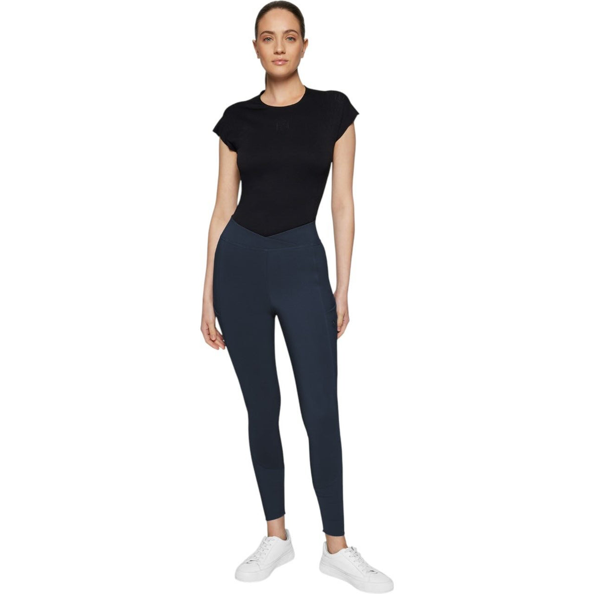 Samshield Reitleggings Damen Full-Grip Alpha Comfort FS 2026 Leggings, Navy, Person trägt das Produkt.