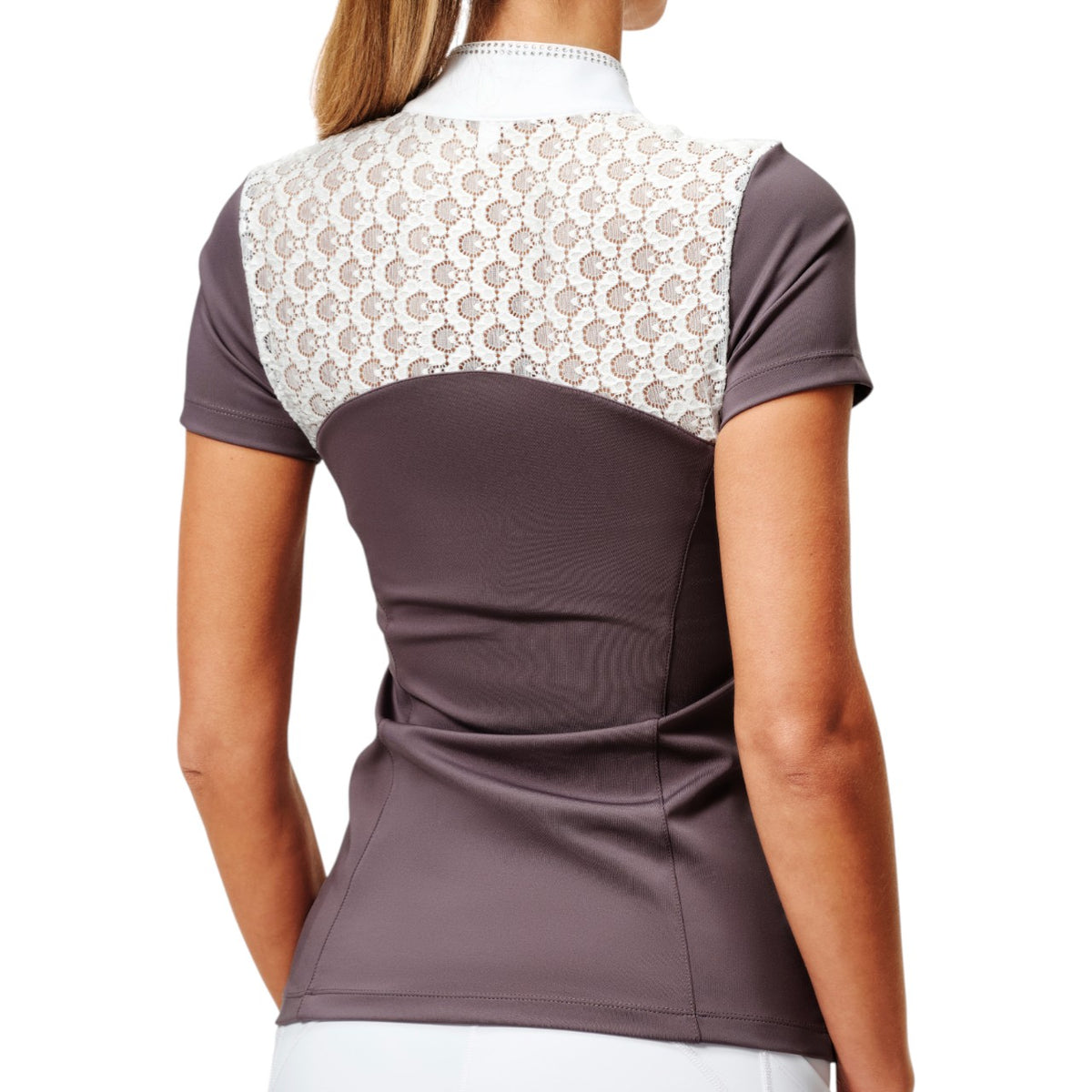 Turniershirt Damen Kurzarm Crystal Champion White Dark Violet Shortsleeve, Dark Violet, Person trägt es von hinten.
