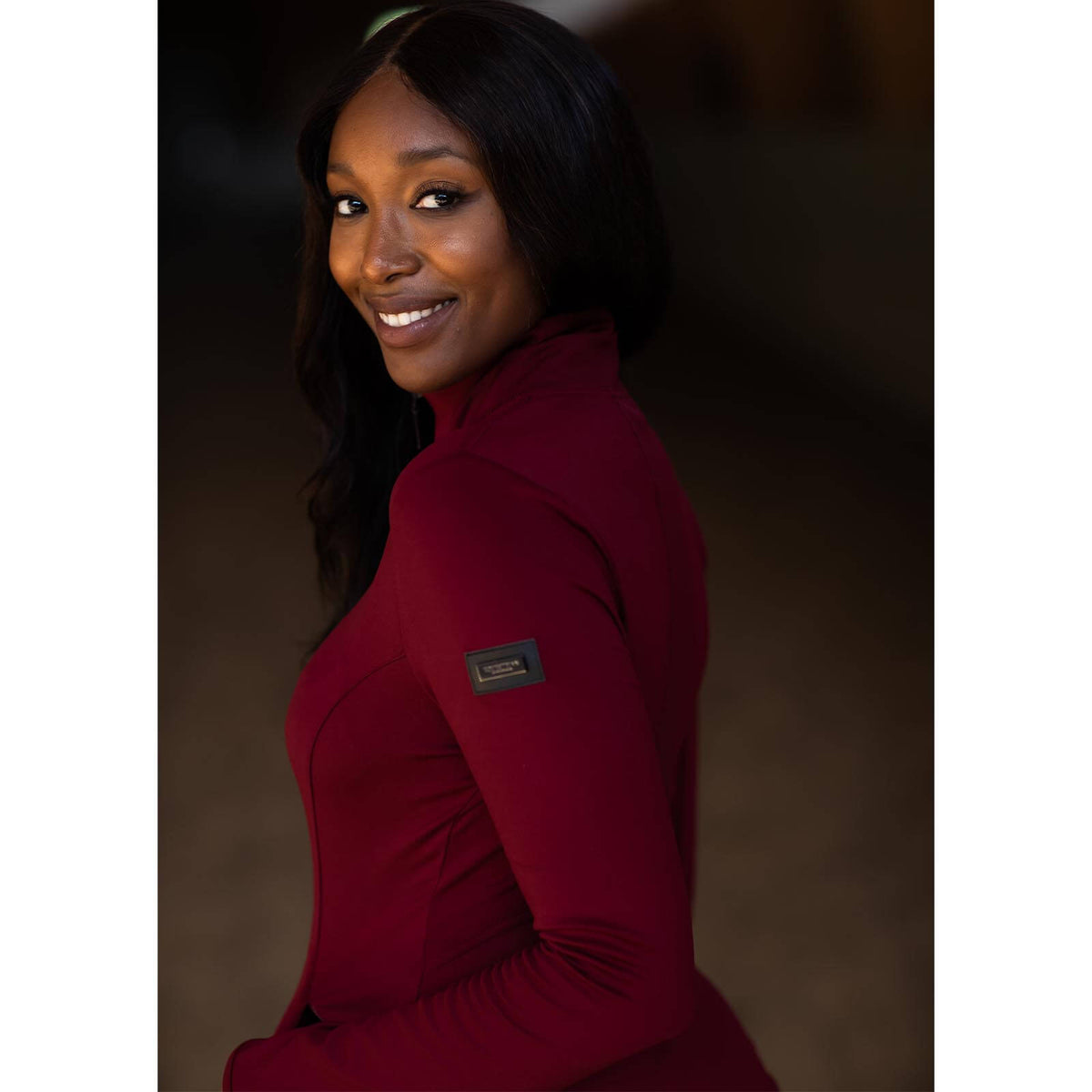 Jacke Damen Explorer Jacket Bordeaux Trainingsjacke Sweatjacke, Bordeaux, Person trägt sie.