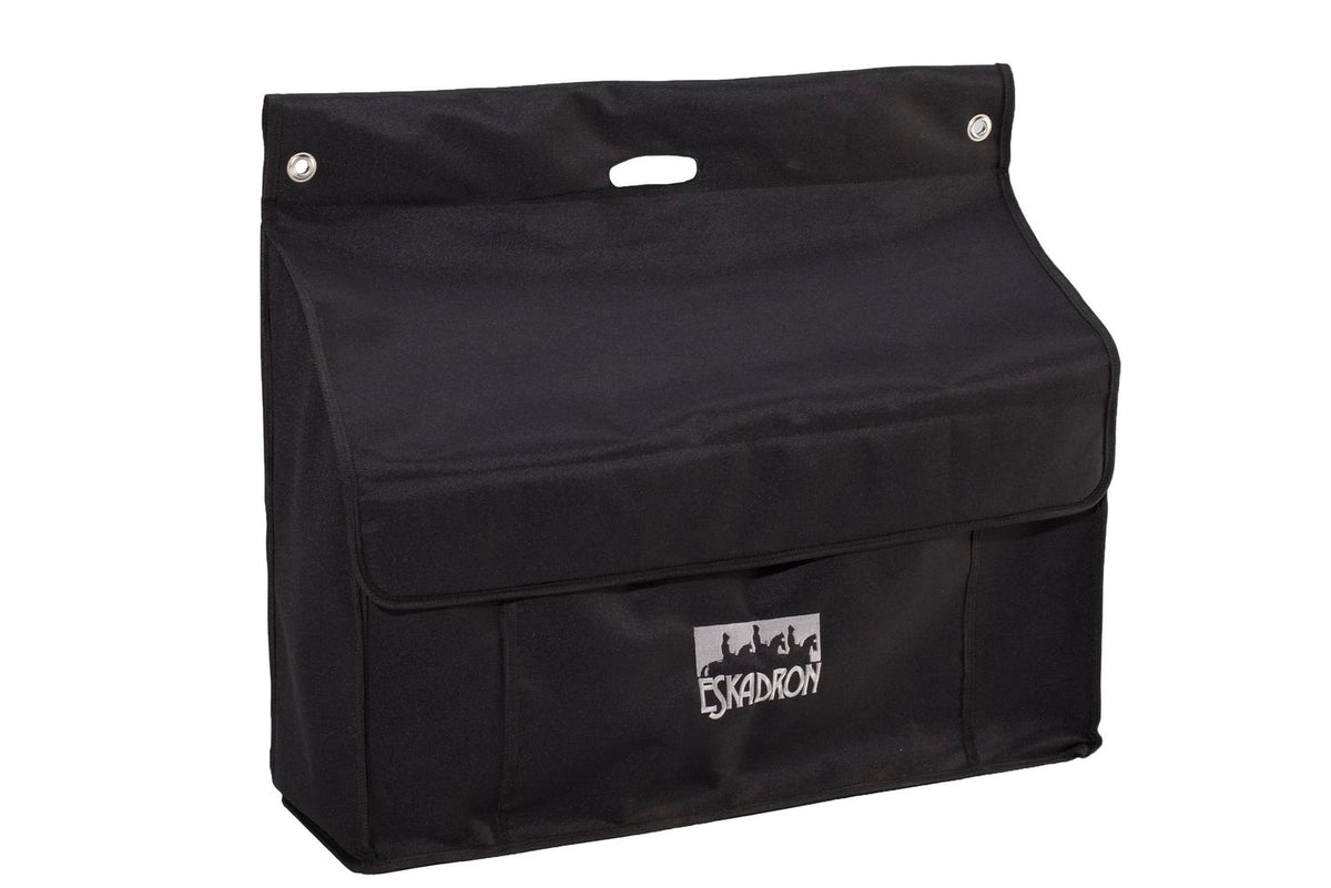 Eskadron Boxentasche, Schwarz, Produkt allein auf weißem Hintergrund.