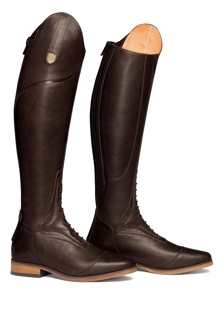 Mountain Horse Reitstiefel Sovereign High Rider Lederreitstiefel, Dunkelbraun, Produkt allein auf weißem Hintergrund.