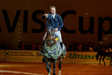 Reiter auf Pferd in der Halle, Hochklassiger Sport in den Weser-Ems Hallen: der Agravis Cup Oldenburg 2022