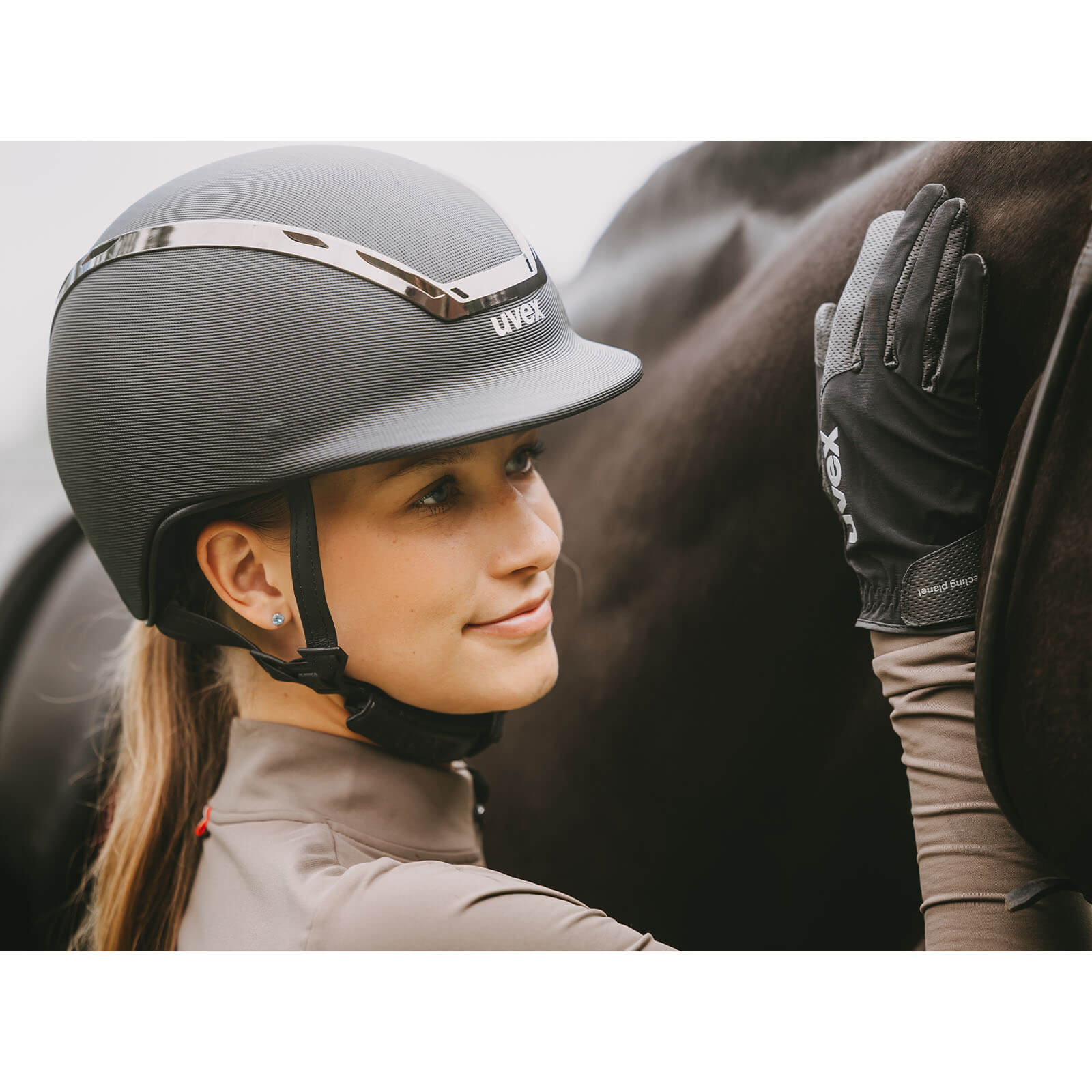 UVEX Reithelm Exxeed Pro Helm - stylisch & sicher