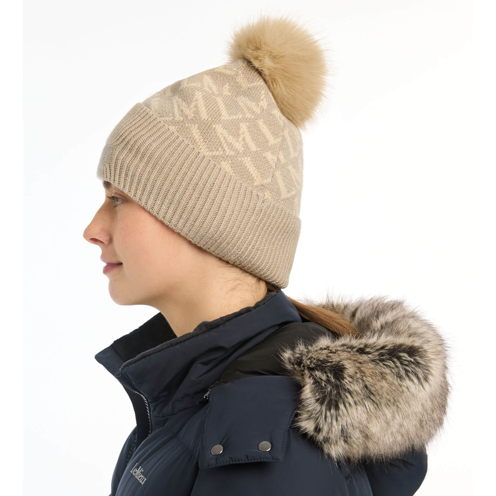 Mütze Damen LM Beanie HW 2024 Bommelmütze