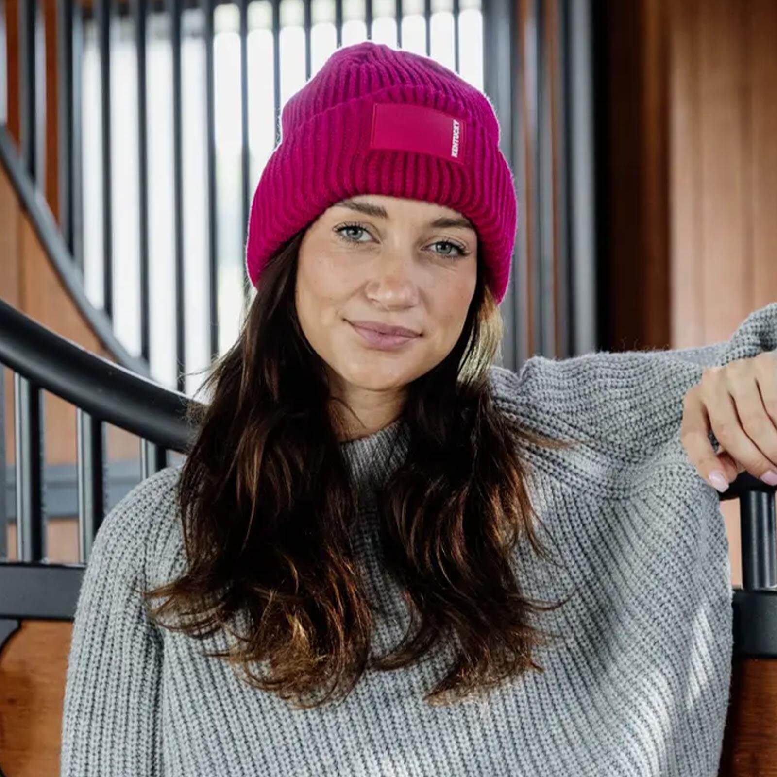 Mütze Unisex Beanie mit gummiertem Logo