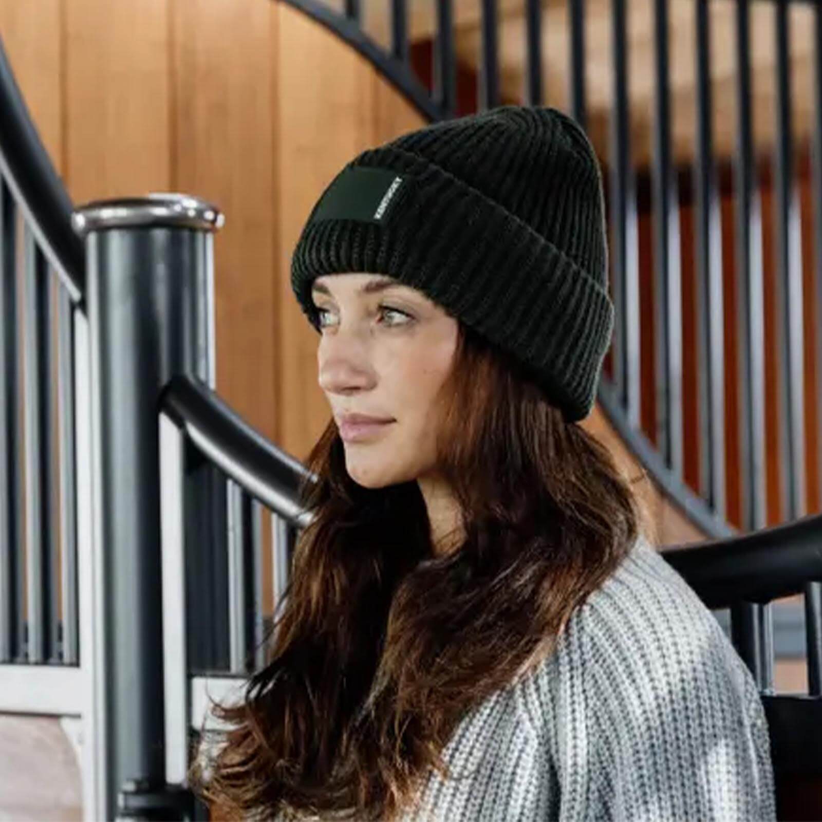 Mütze Unisex Beanie mit gummiertem Logo