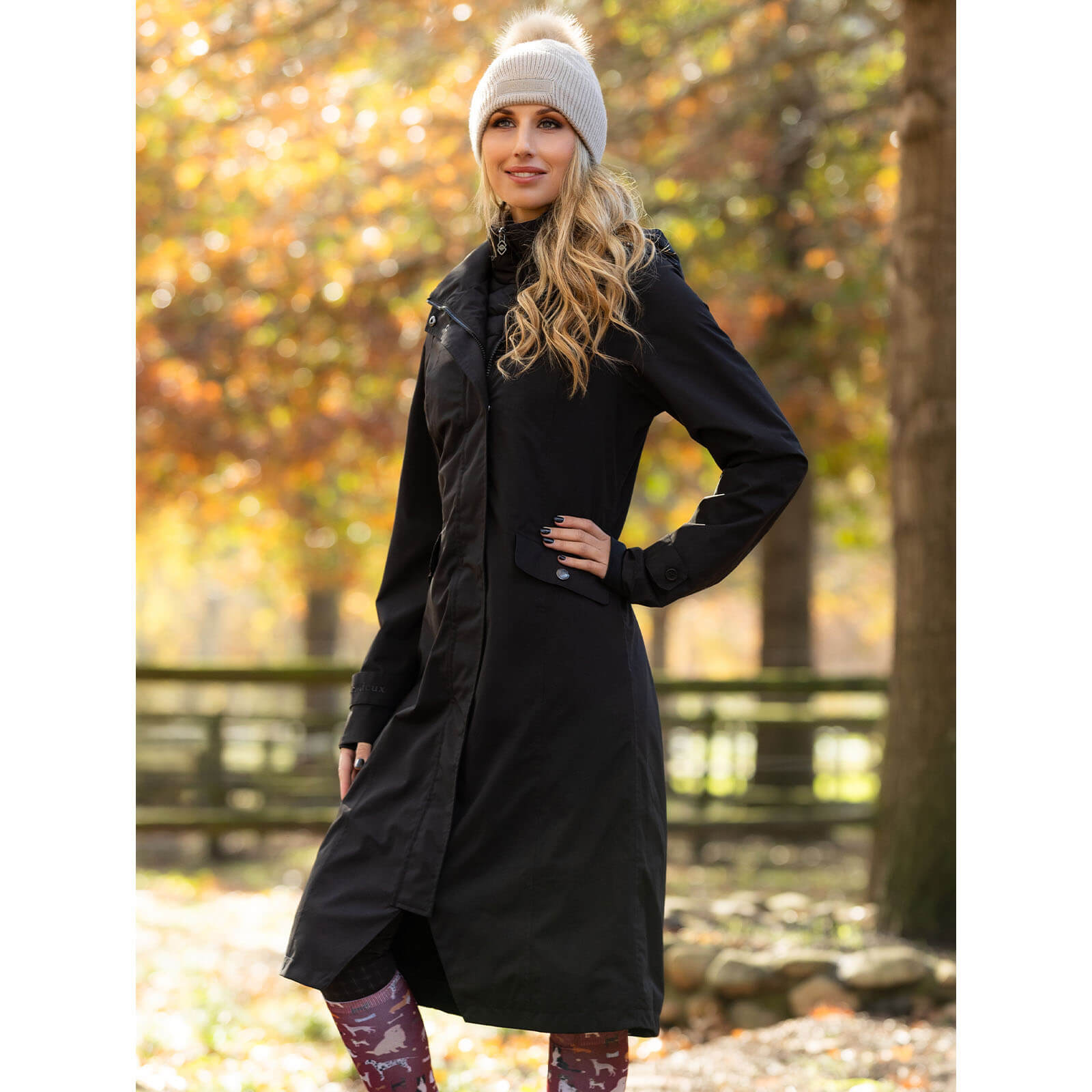 Mütze Damen LM Beanie HW 2024 Bommelmütze