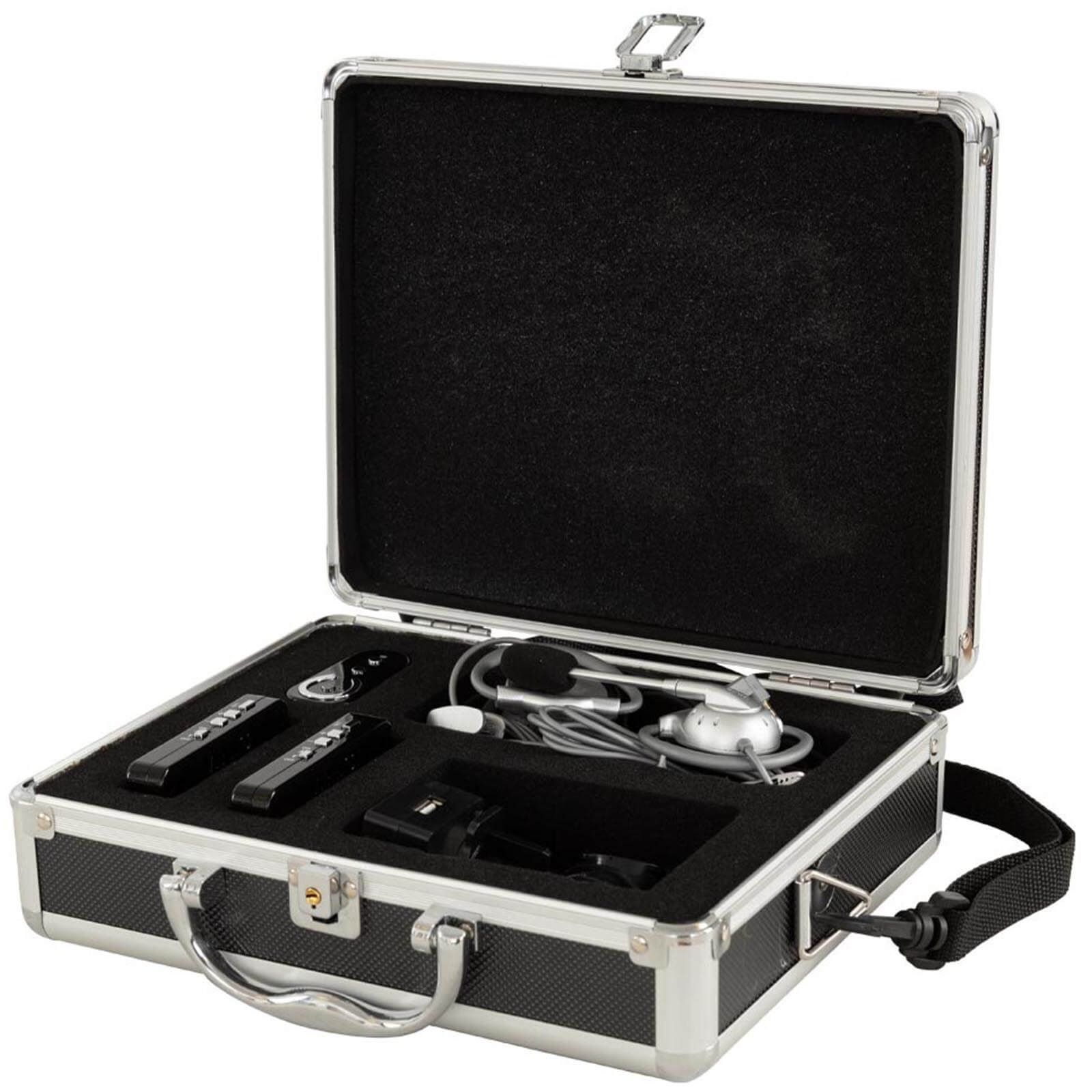 WHIS Kommunikationssystem Competition Pro Audio-Headset-System, schwarze Transportbox mit Headsets und Zubehör.