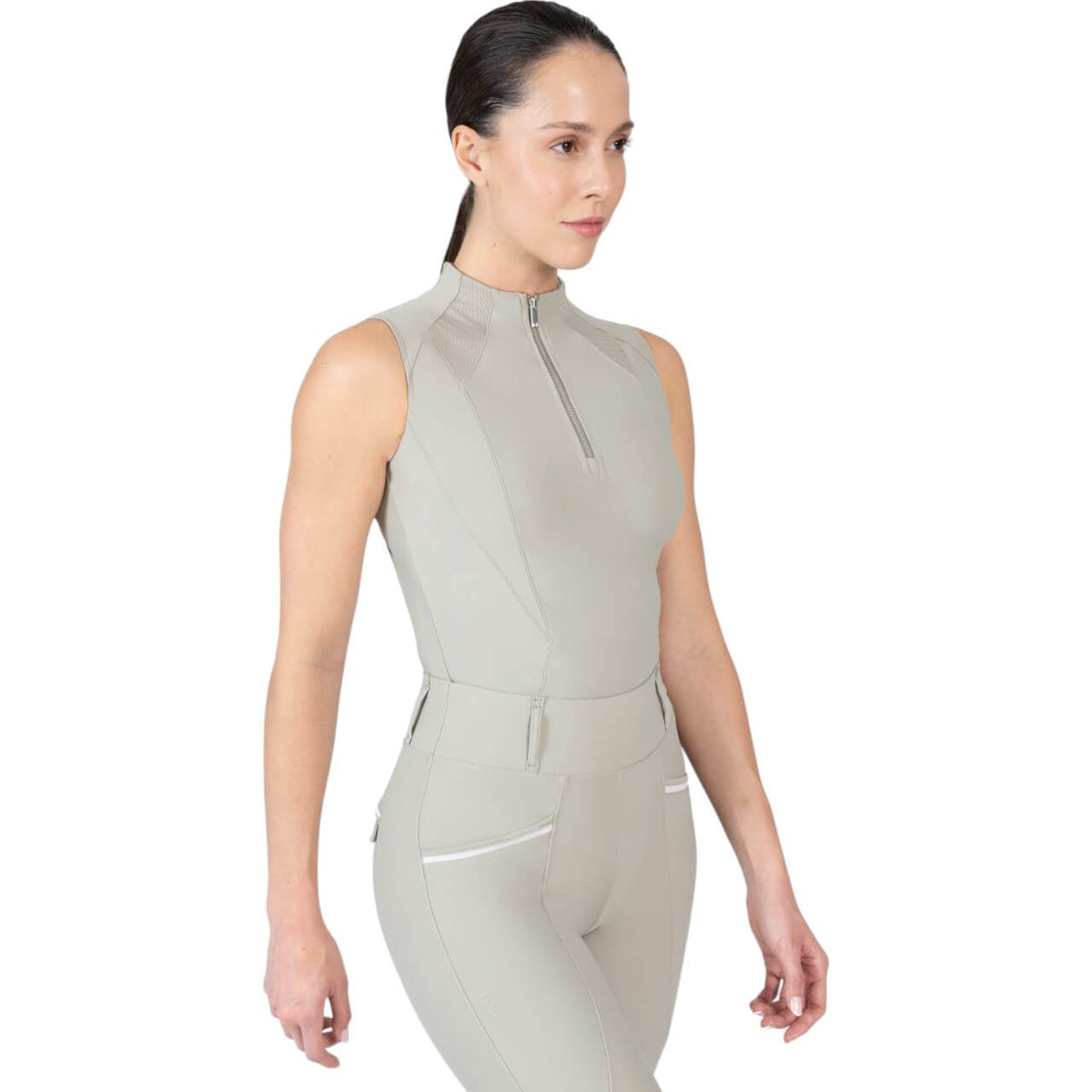 Top Damen Sleeveless Frame Funktionsshirt, Hellgrau, Model trägt das Produkt.
