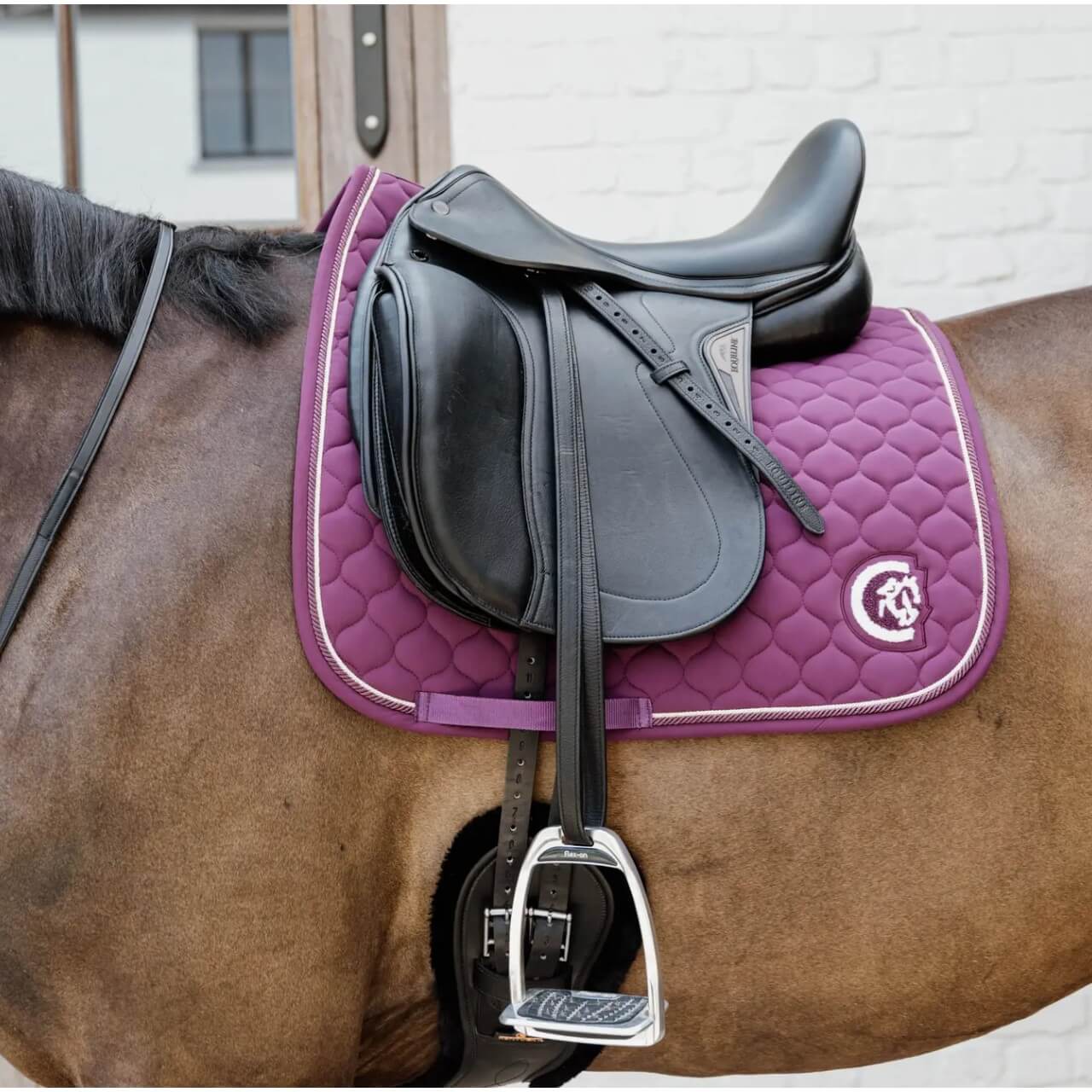 Dressurschabracke 3D Logo Onion Quilt Dressur Schabracke