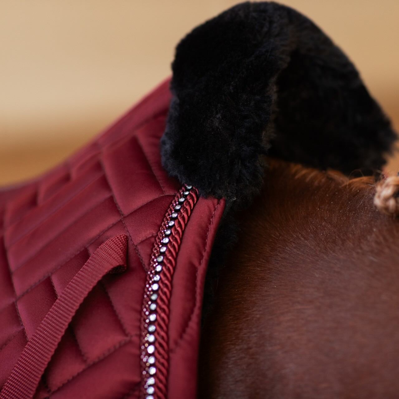 Dressurschabracke Vegan Fur Crystal Schabracke