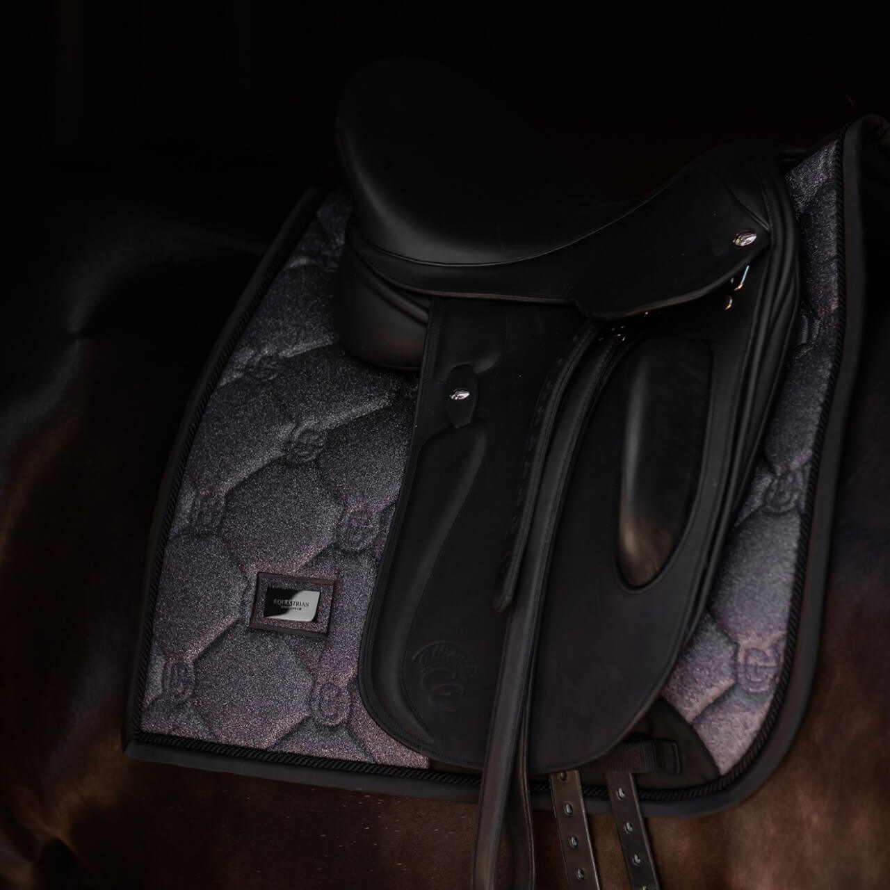 Dressurschabracke Purple Glimmer Schabracke