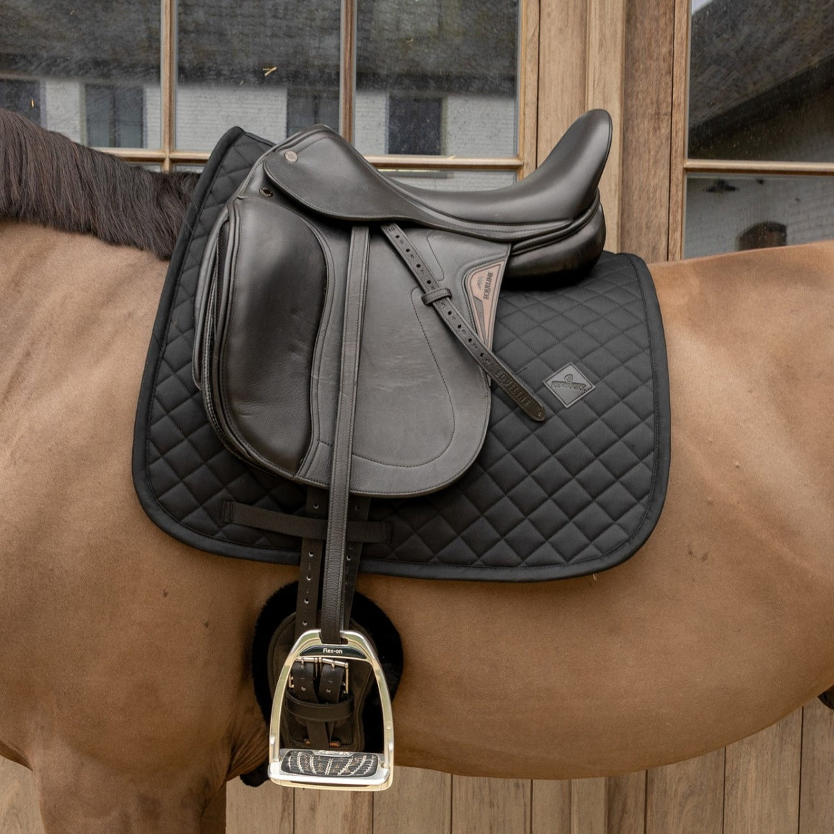 Sottosella da dressage Skin Friendly con agnellino Diamond