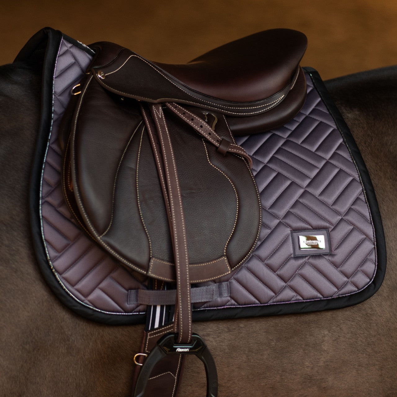 Springschabracke Modern Dark Violet Schabracke
