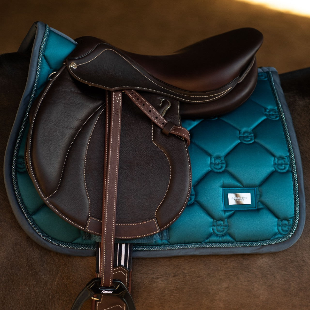 Springschabracke Teal Blue Schabracke