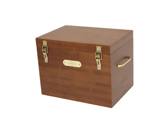 Grooming Deluxe Tack Box, braun, Produkt allein auf weißem Hintergrund.