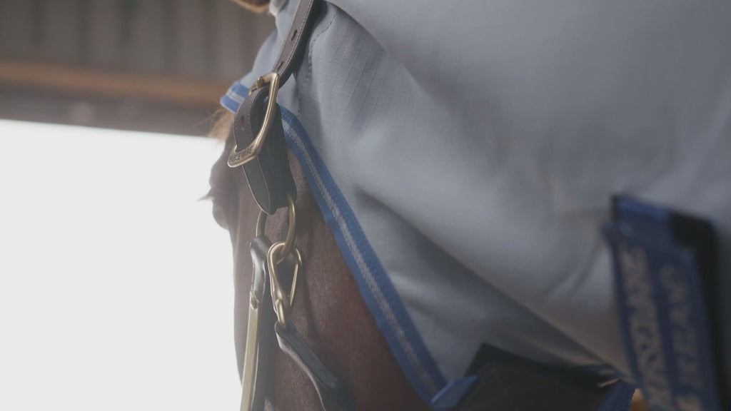 Video: Horseware | Amigo Ripstop Hoody