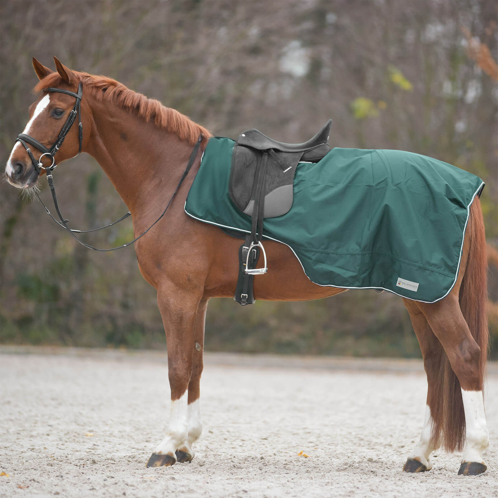 Ausreitdecke 0g Comfort Regendecke mit Sattelausschnitt