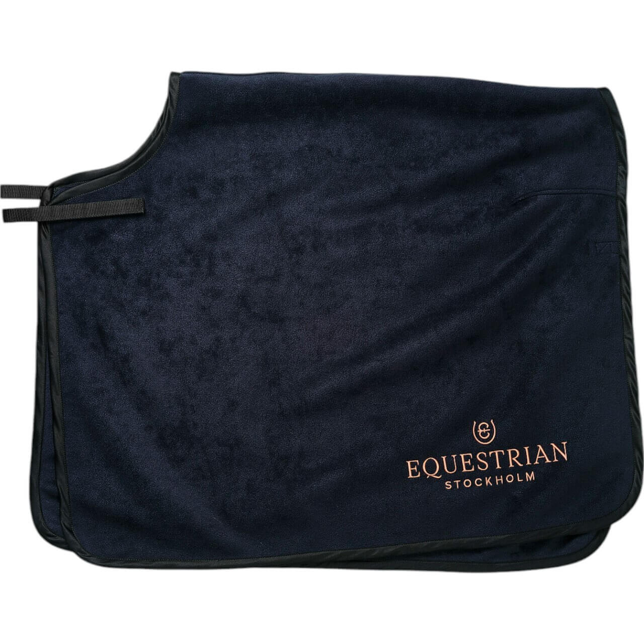 Equestrian Stockholm Ausreitdecke Heavy Fleece Quarter Blanket Dark Ocean Nierendecke Equestrian Stockholm Ausreitdecke Heavy Fleece Quarter Blanket Dark Ocean Nierendecke